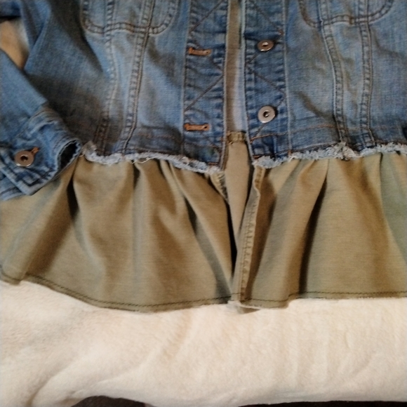 Anthropologie Women's Pilcro &Letterpress Green Ruffled Denim Jacket XS Spring - Picture 4 of 12
